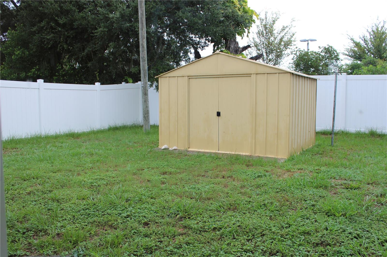 4619 IRENE LOOP — photo 15