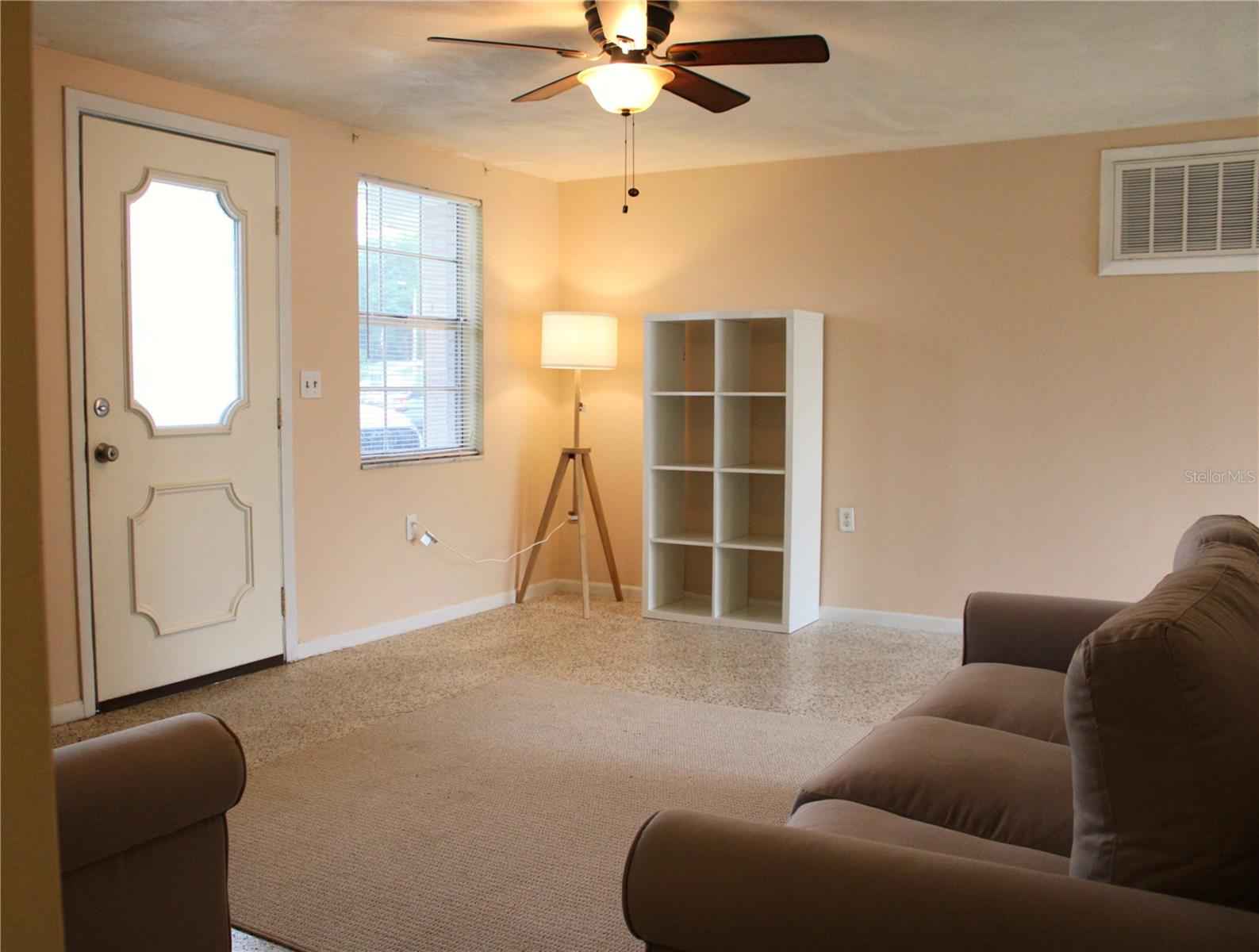 4619 IRENE LOOP — photo 4