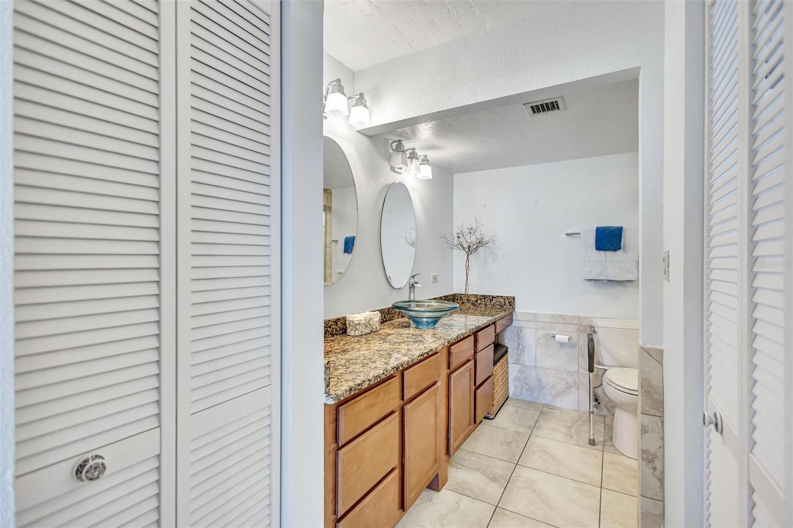 420 BEACH RD #508 — photo 34