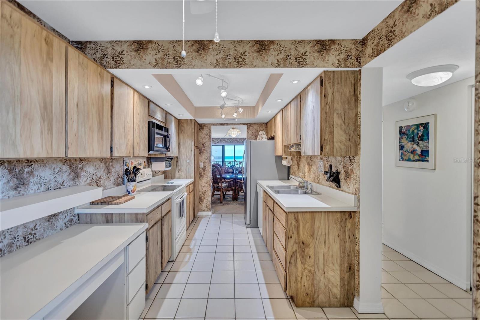 420 BEACH RD #508 — photo 26