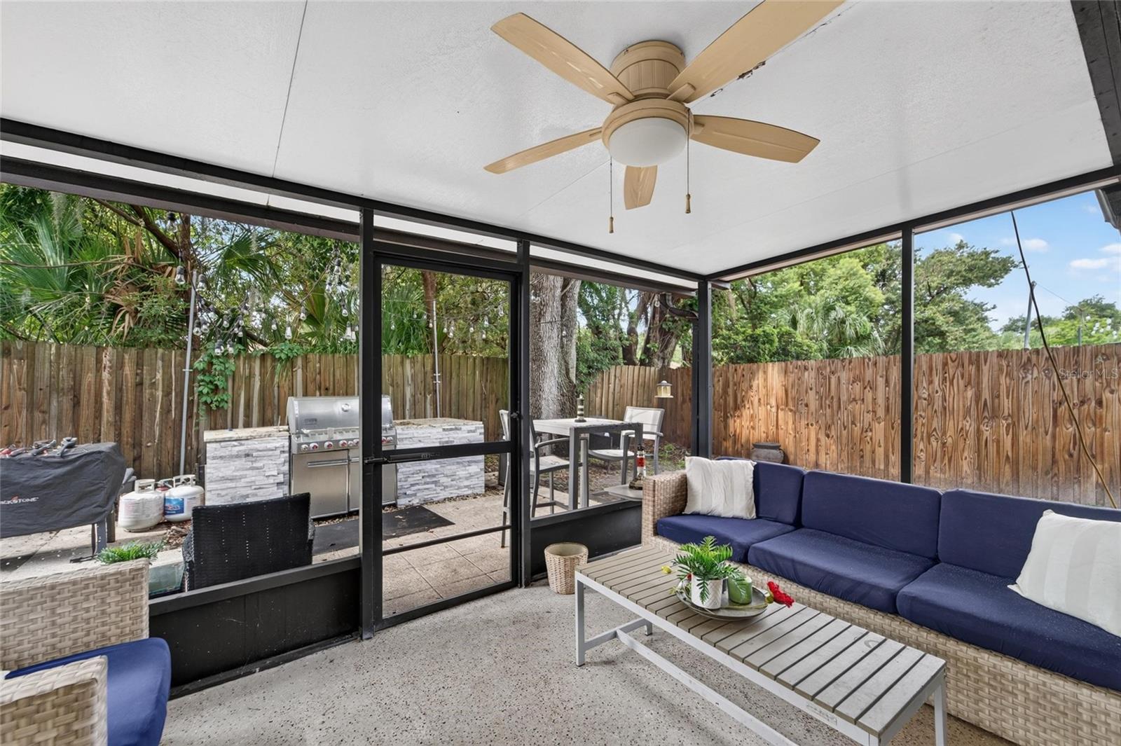 3721 COPPERTREE CIR — photo 30