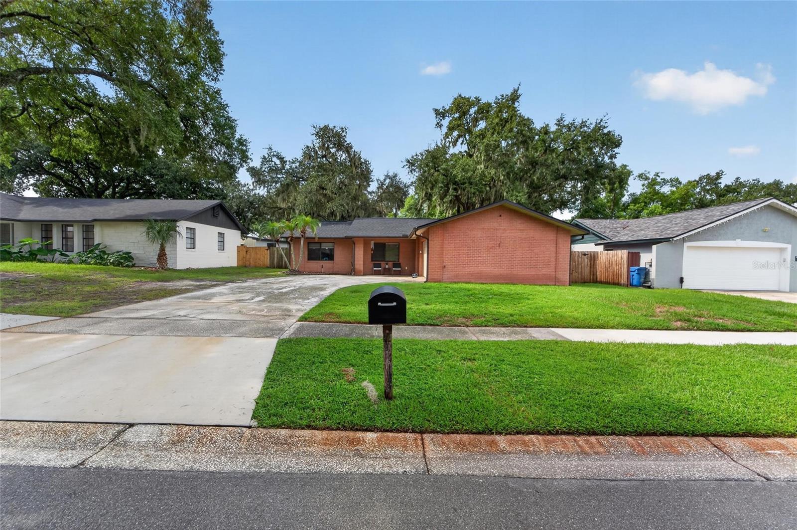 3721 COPPERTREE CIR — photo 2