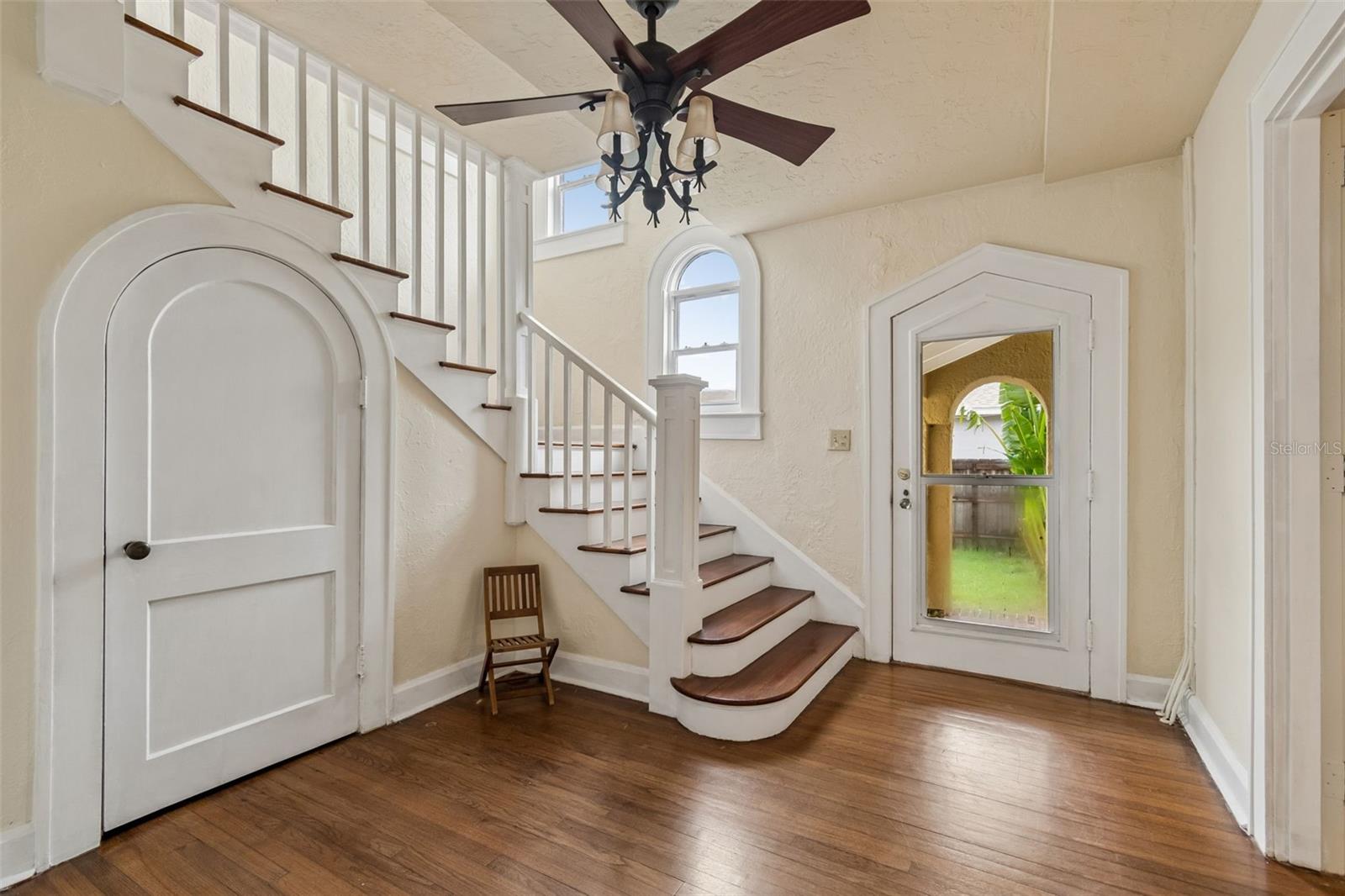 2518 GRANADA CIR E — photo 4