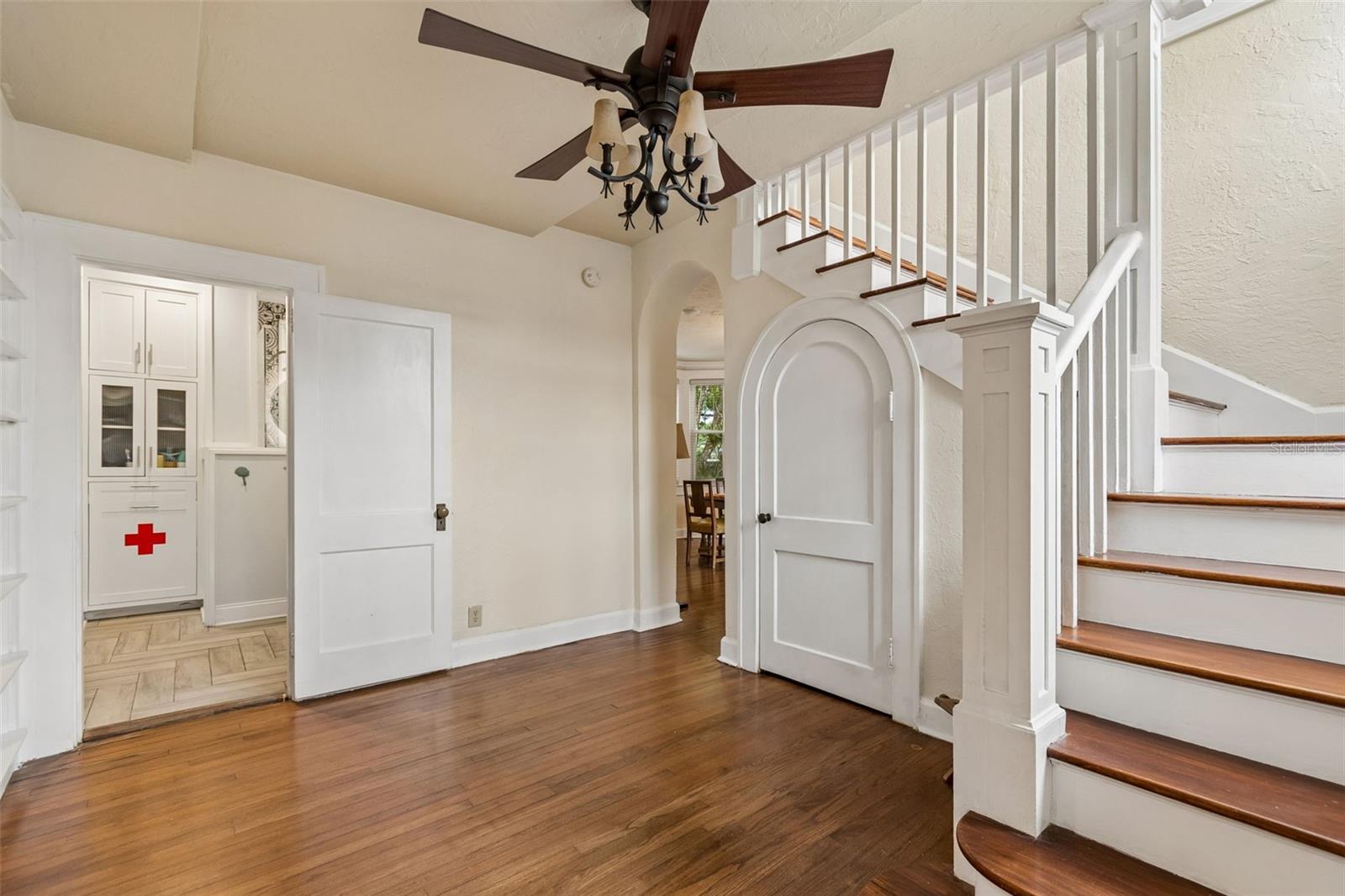 2518 GRANADA CIR E — photo 21