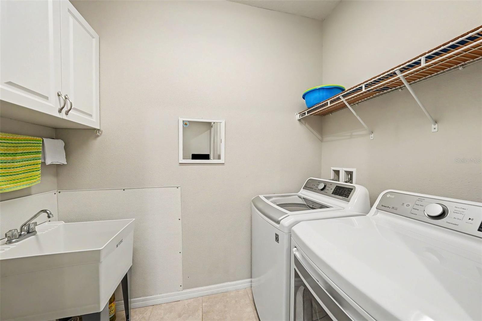 12890 PAYTON ST — photo 33