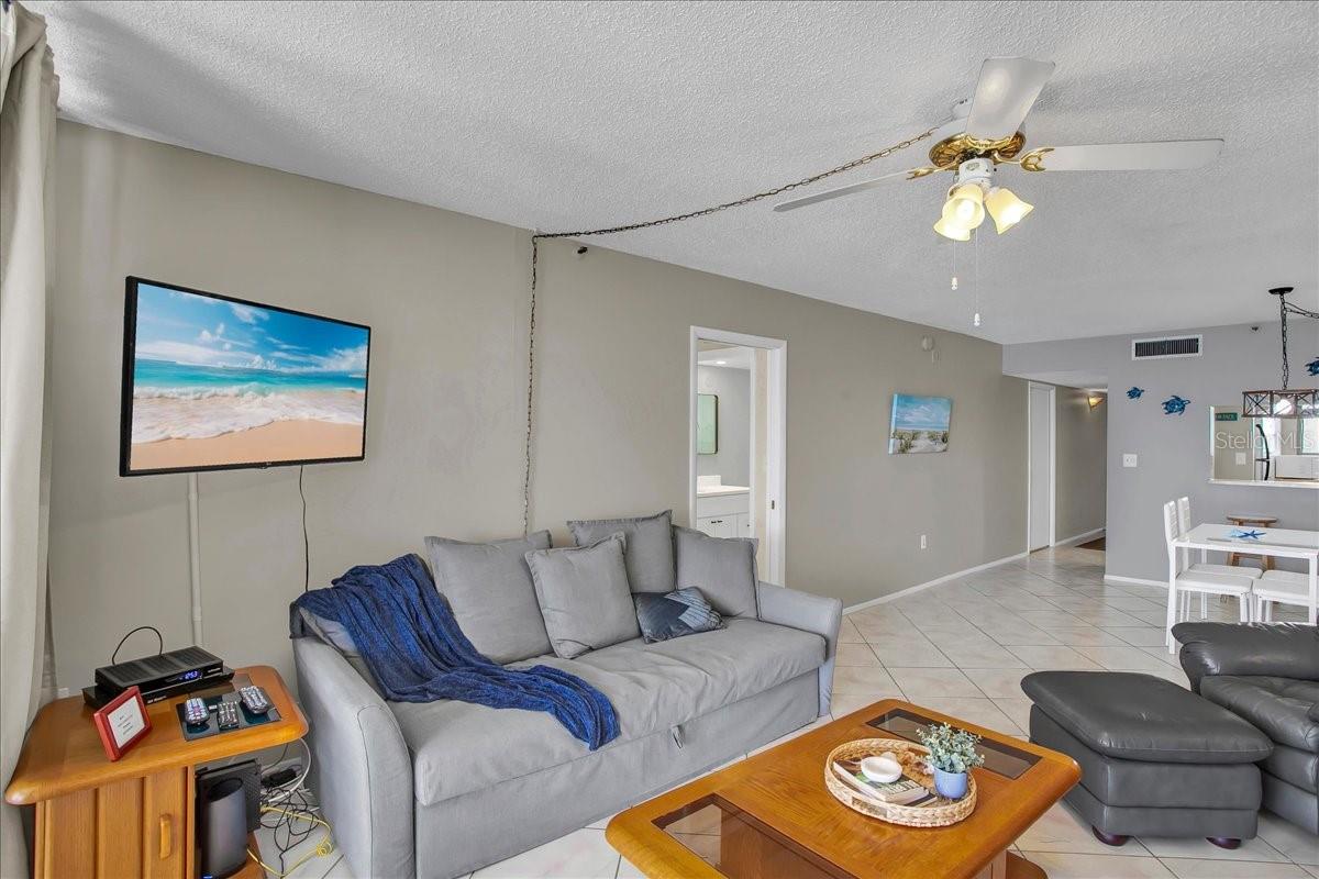 15462 GULF BLVD #903 — photo 9
