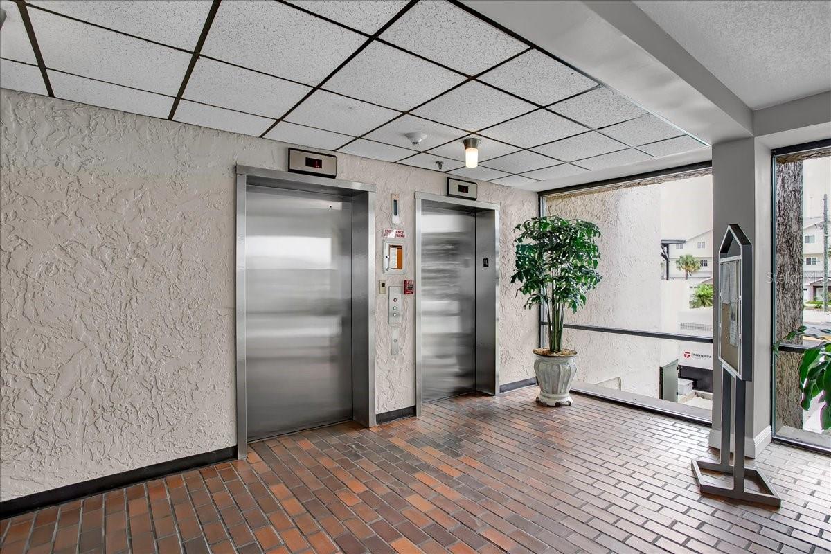 15462 GULF BLVD #903 — photo 44