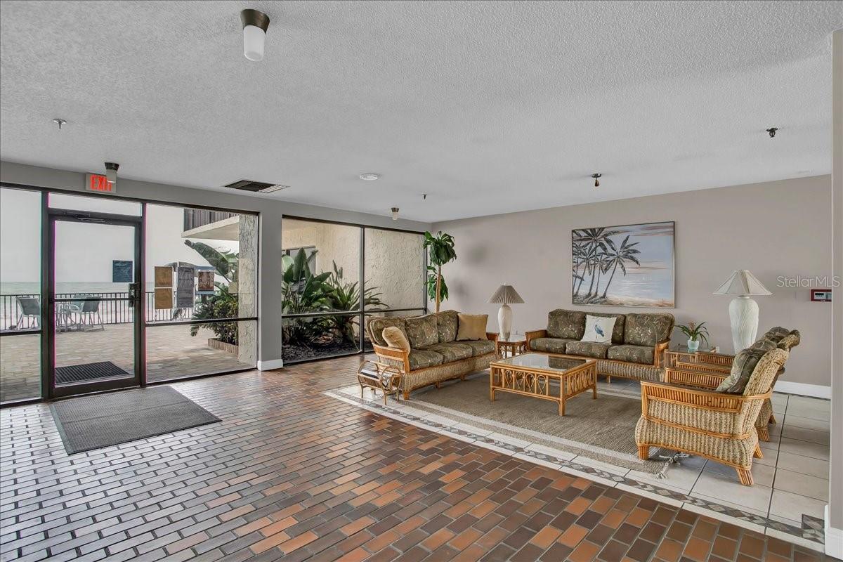 15462 GULF BLVD #903 — photo 45