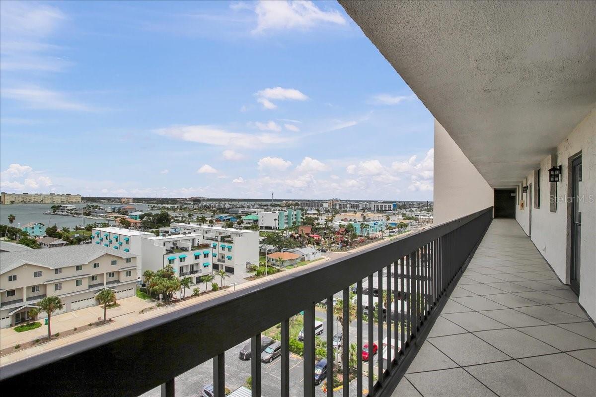15462 GULF BLVD #903 — photo 40
