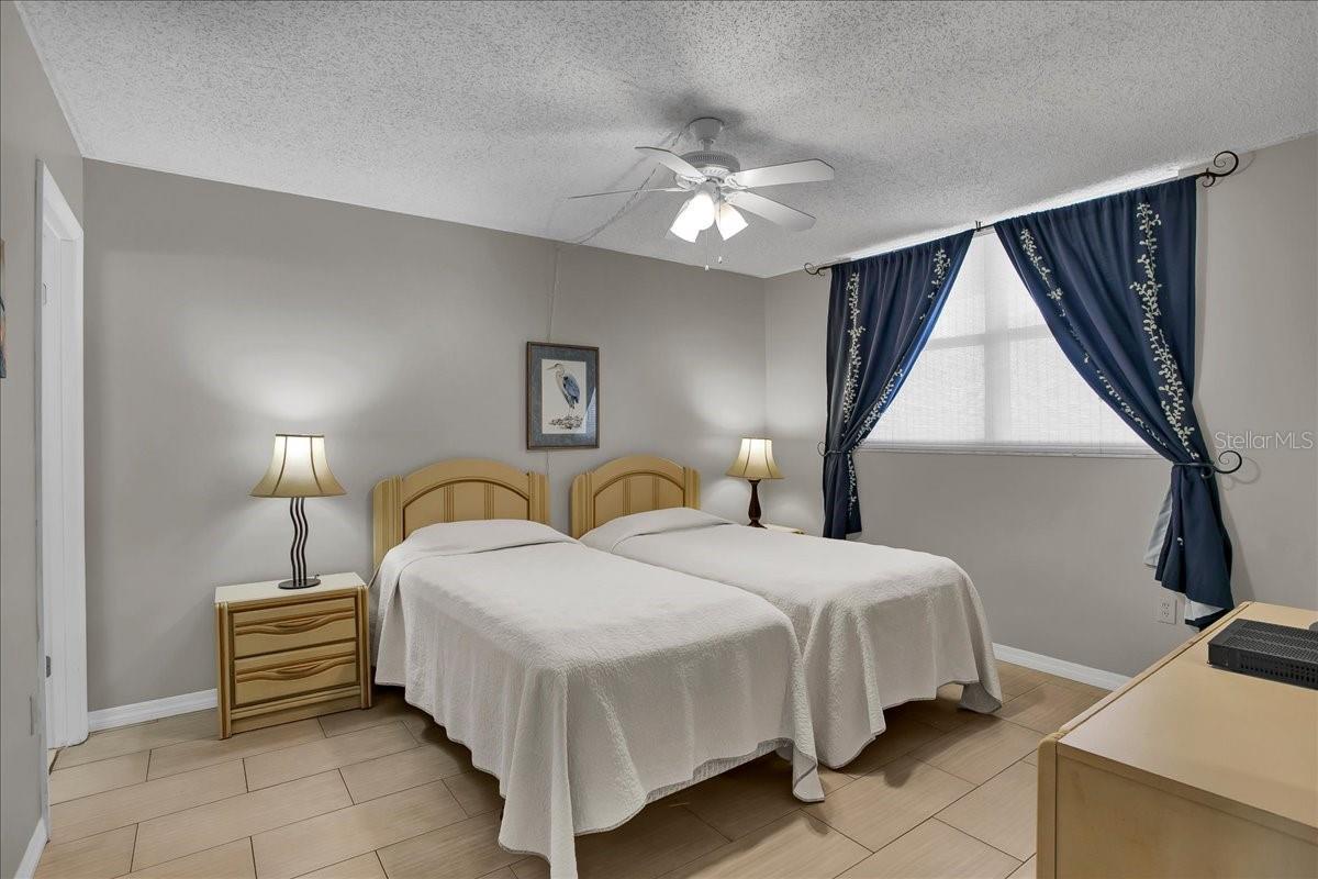 15462 GULF BLVD #903 — photo 33