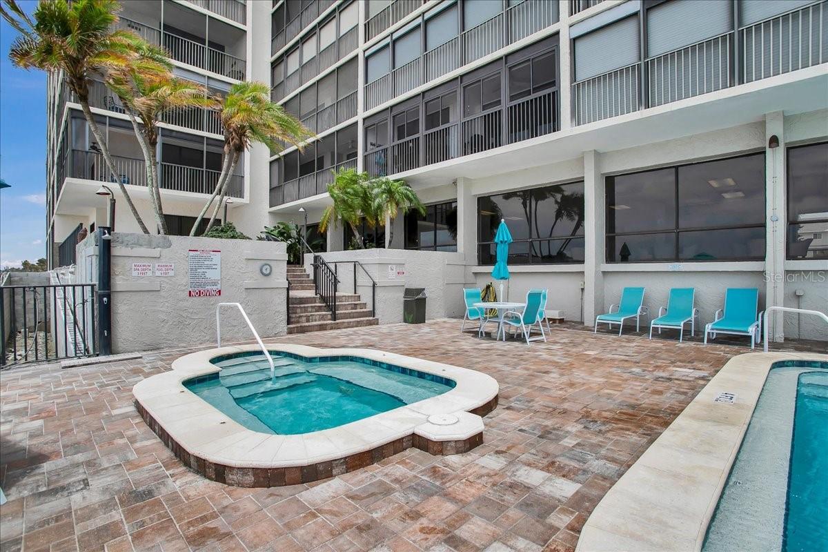 15462 GULF BLVD #903 — photo 53