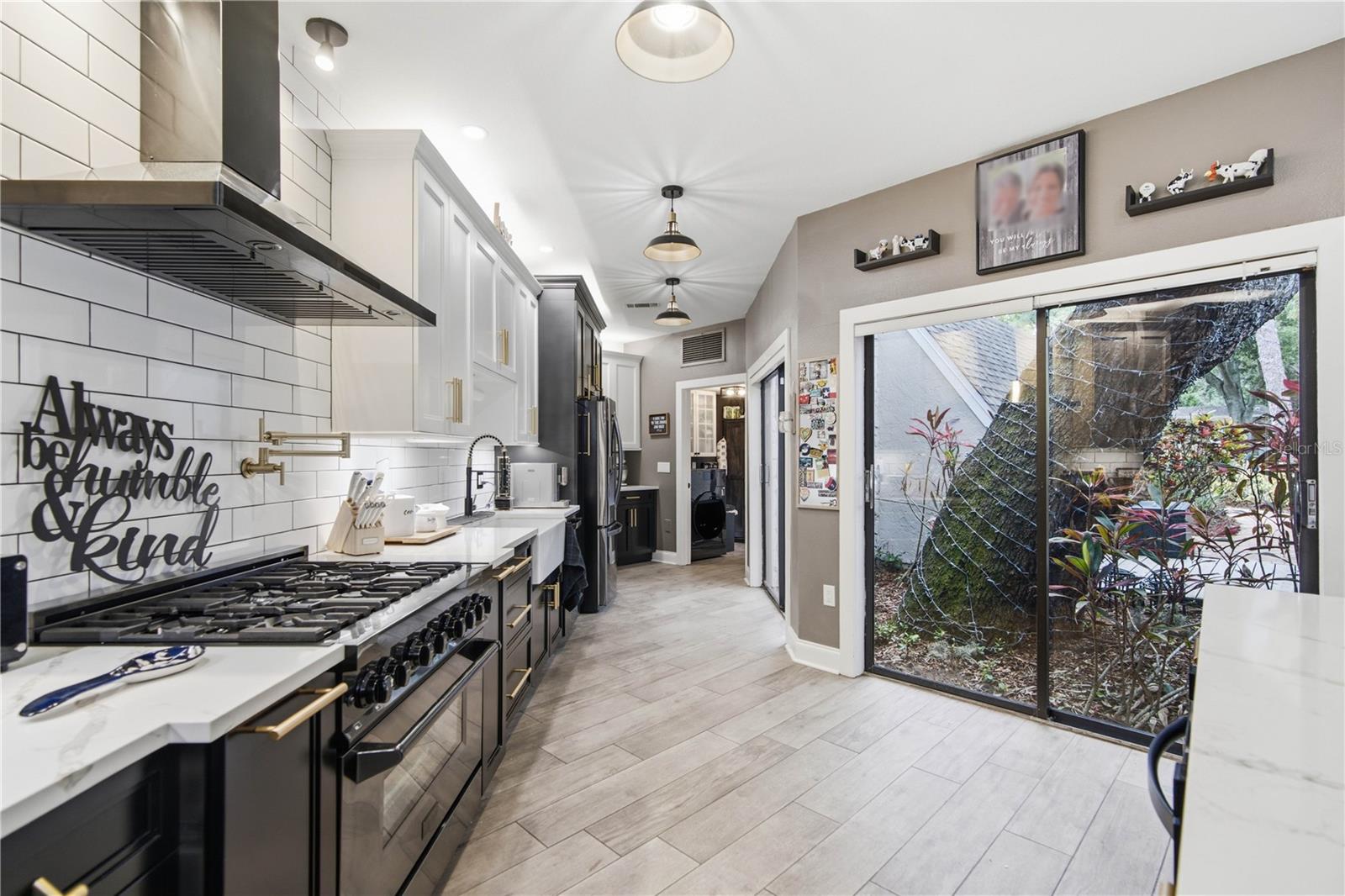 2860 BRIARWOOD LN — photo 37