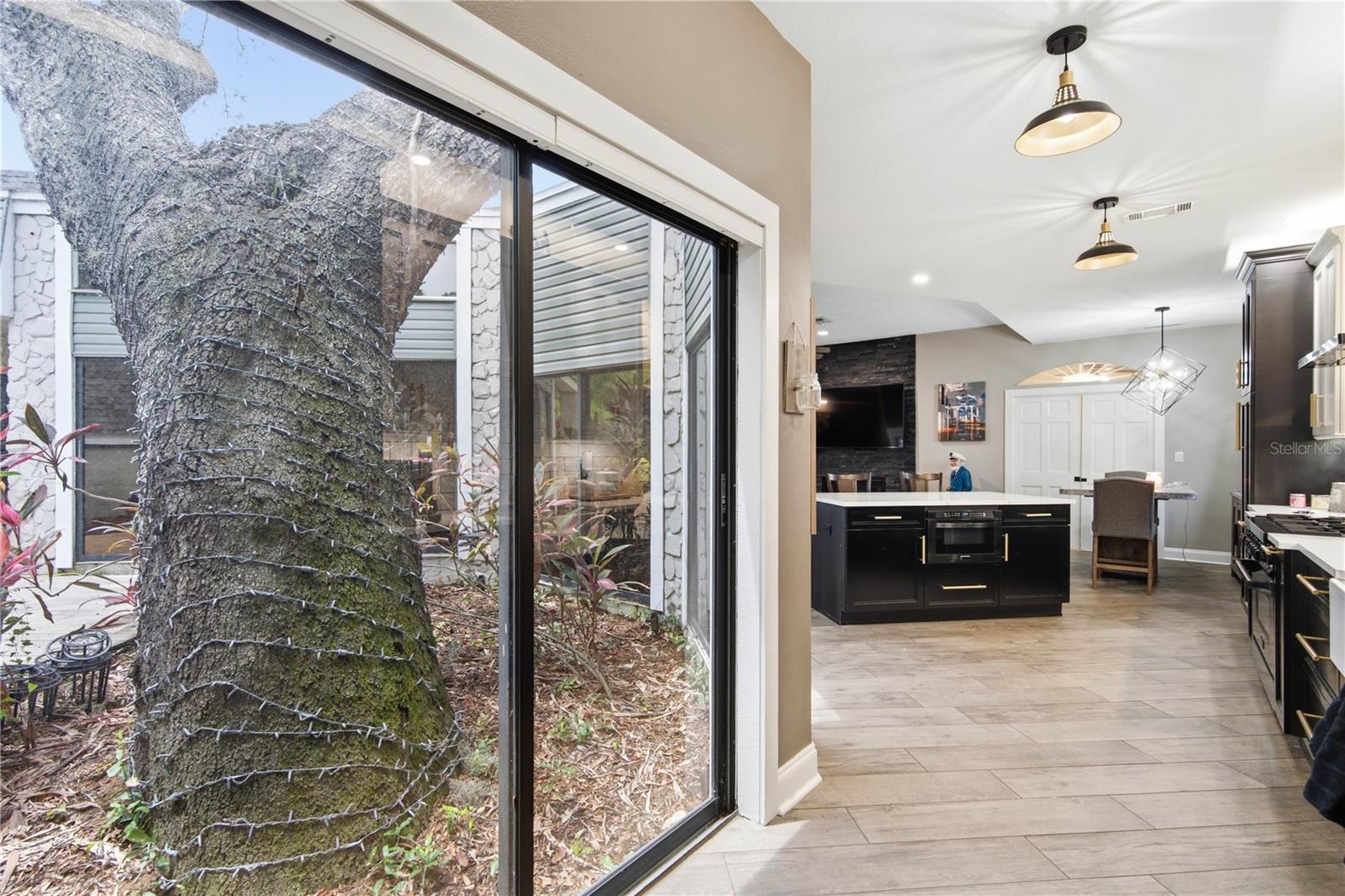 2860 BRIARWOOD LN — photo 39