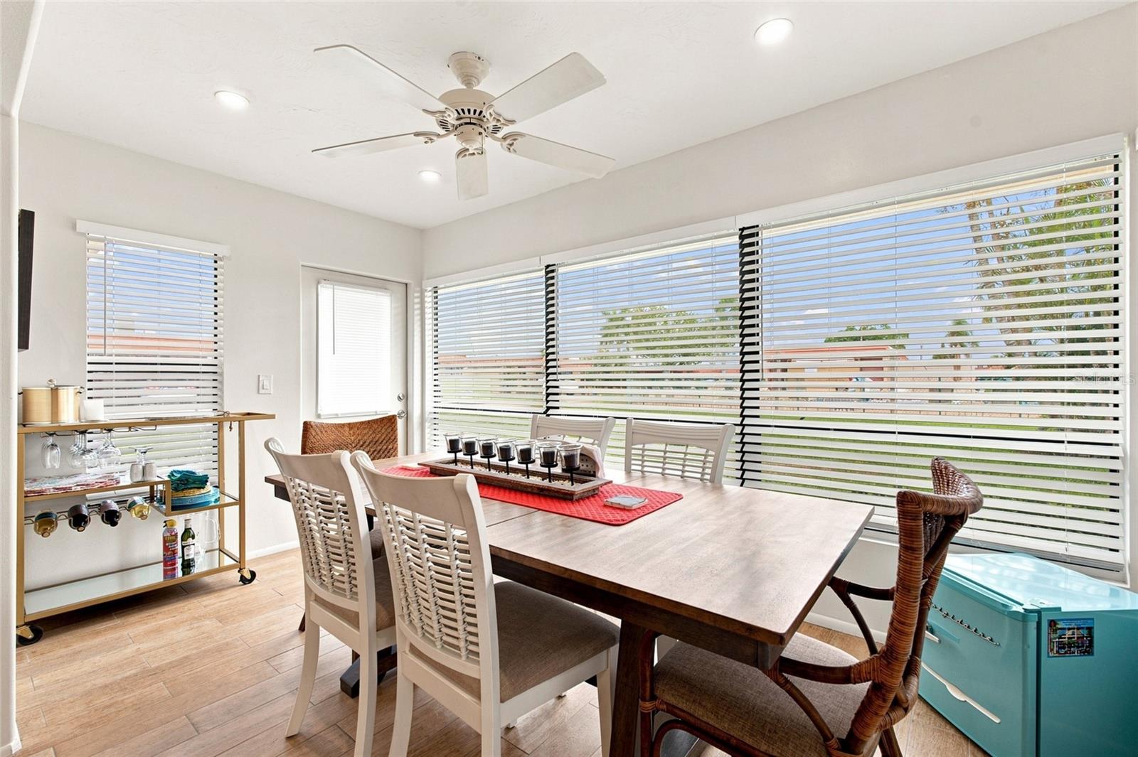3868 CATALINA DR — photo 12