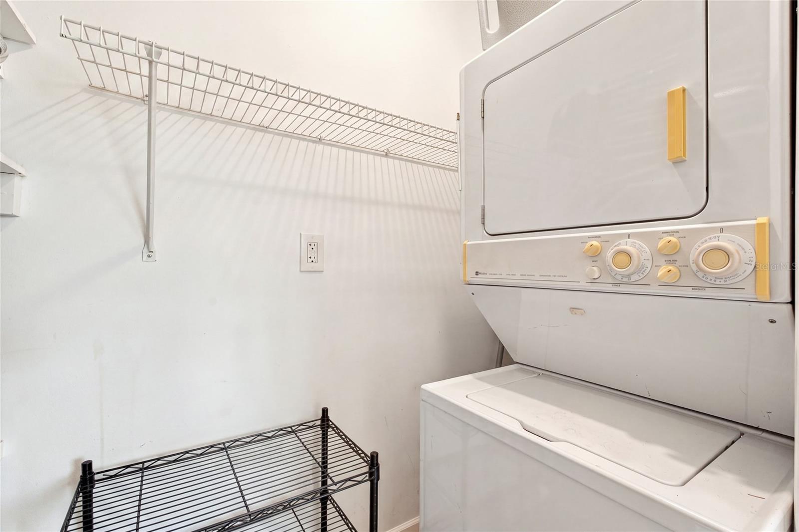 3868 CATALINA DR — photo 25