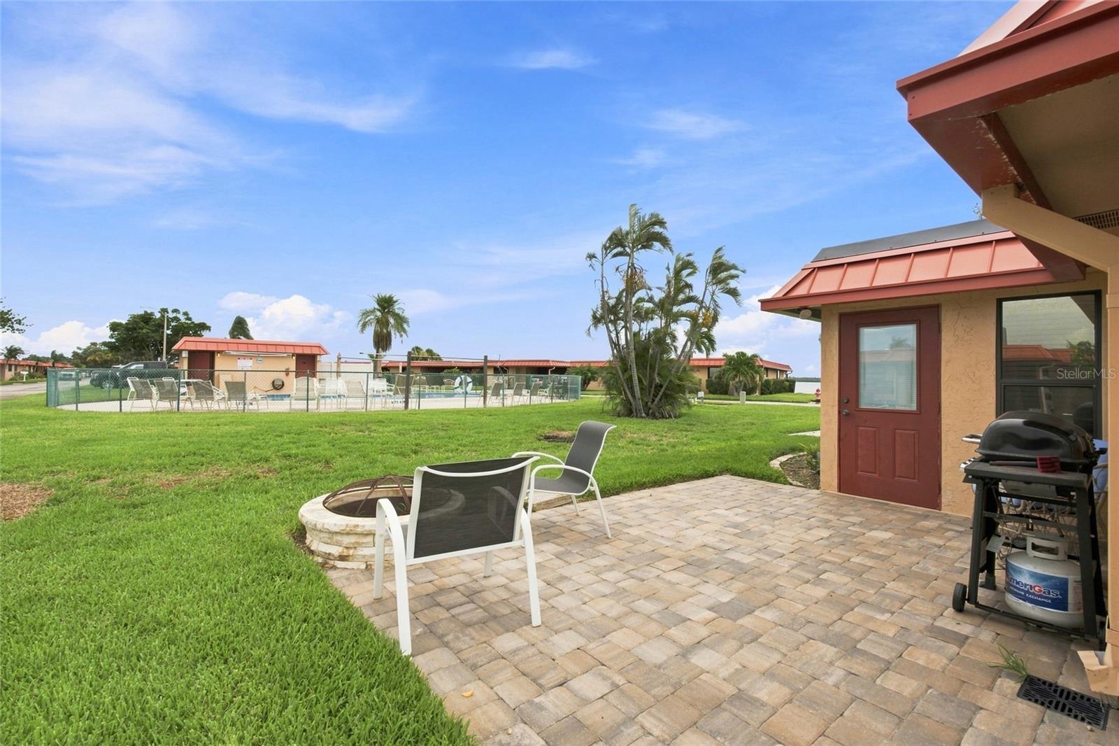 3868 CATALINA DR — photo 24