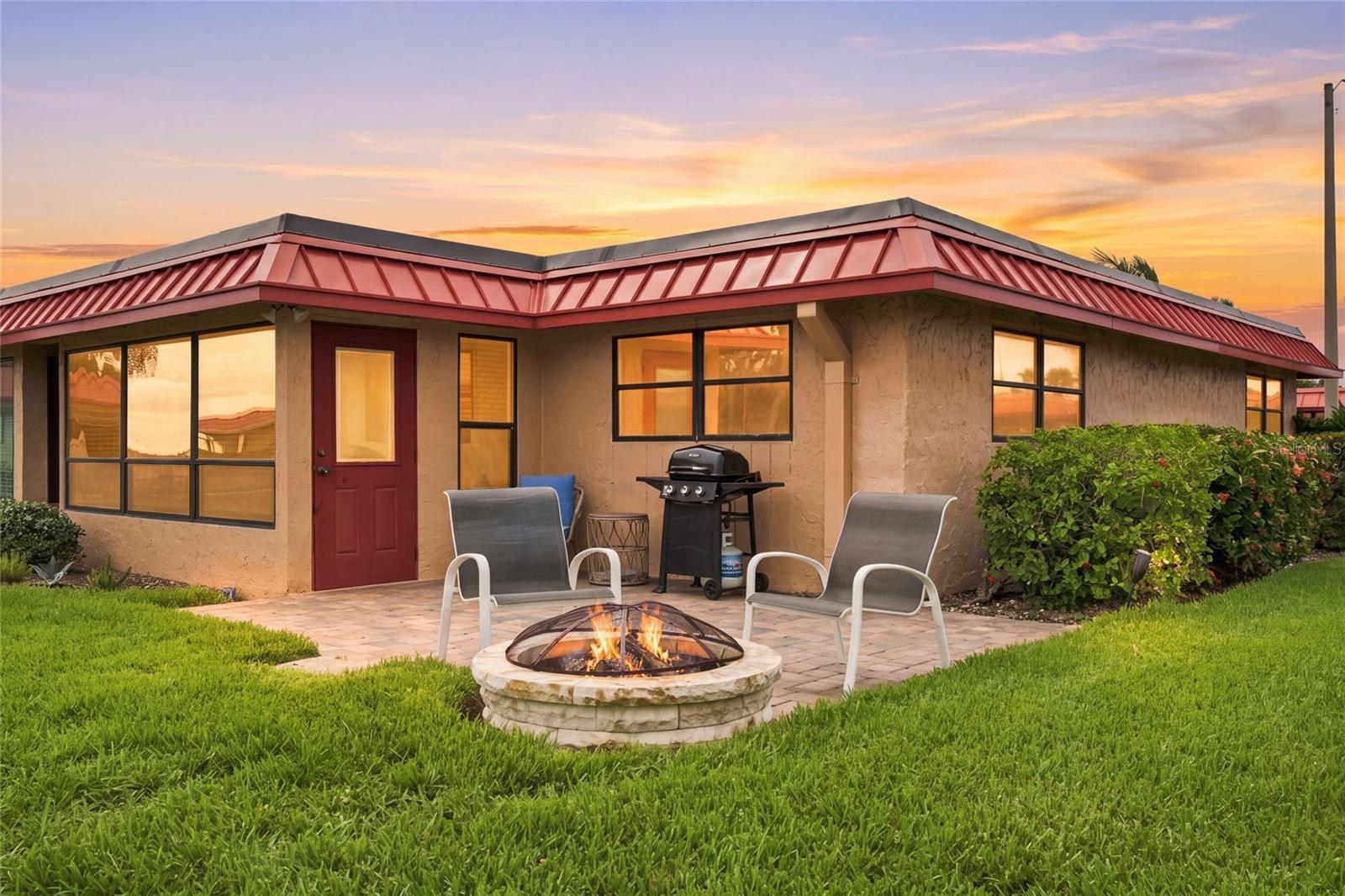 3868 CATALINA DR — photo 23