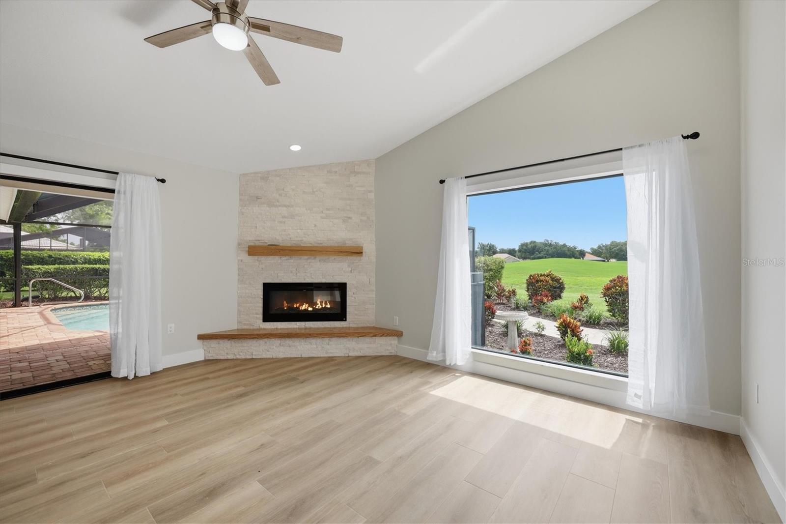 8822 MISTY CREEK DR — photo 22