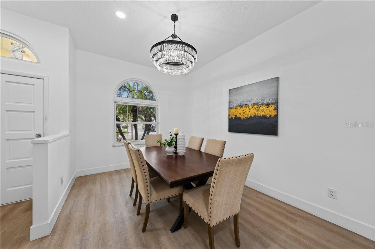 11318 POCKET BROOK DR — photo 8