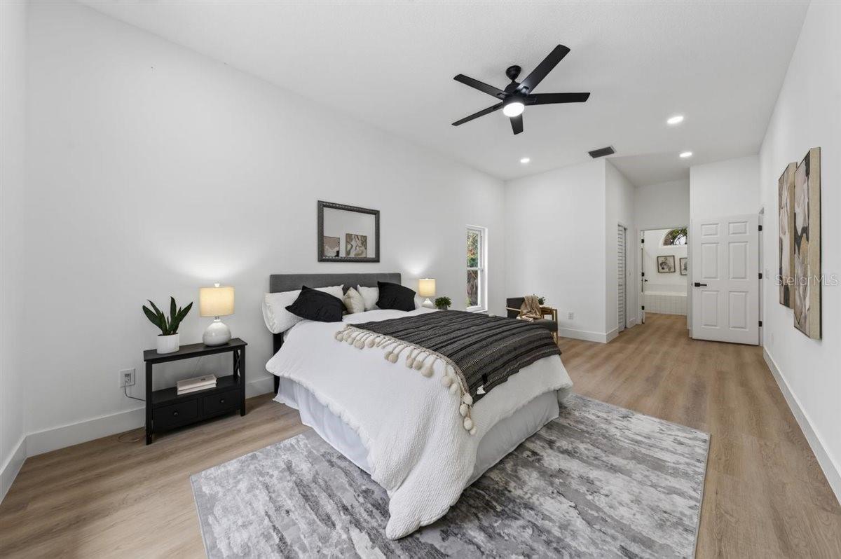 11318 POCKET BROOK DR — photo 11