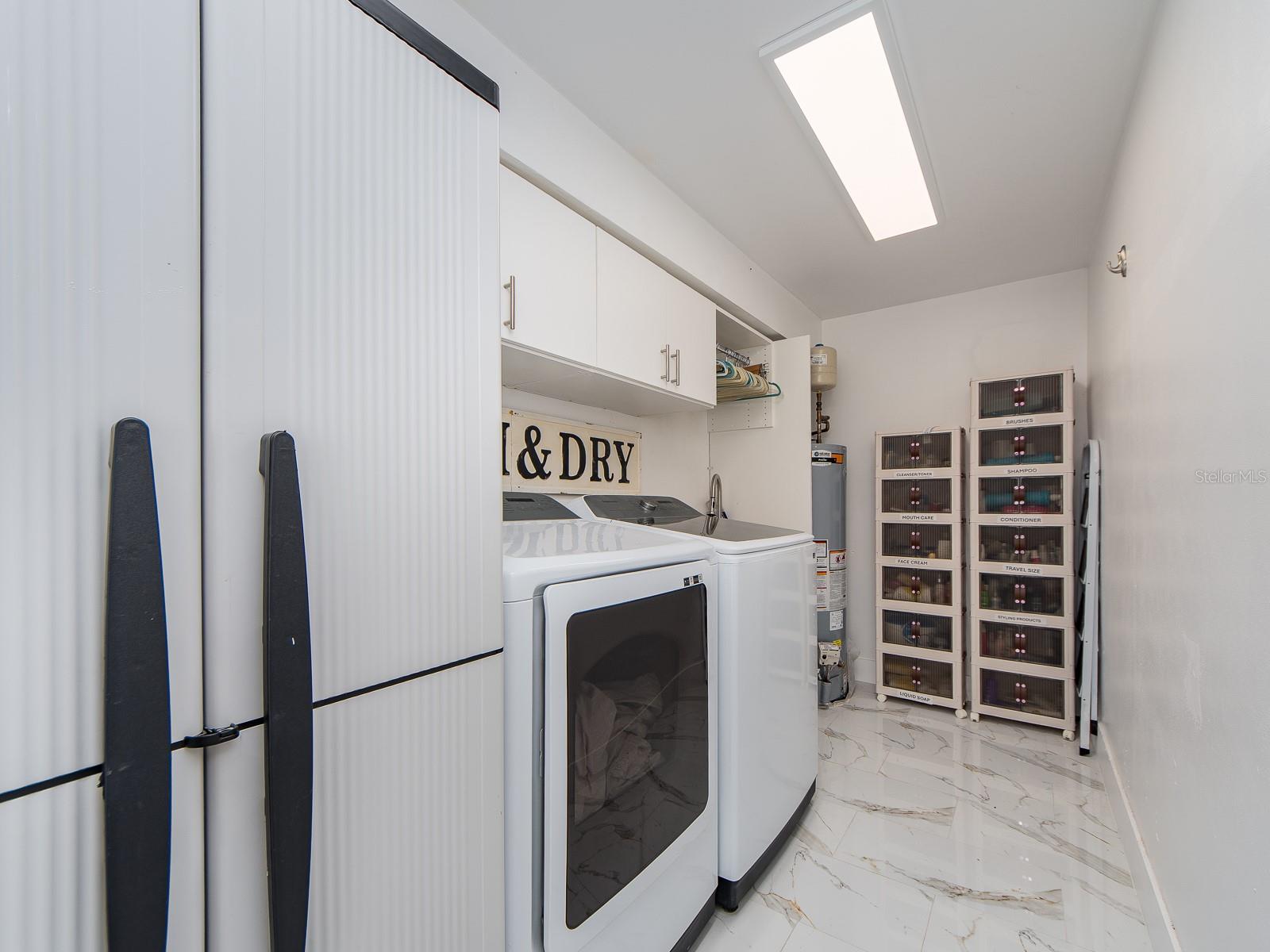 1826 VENETIAN POINT DR — photo 33