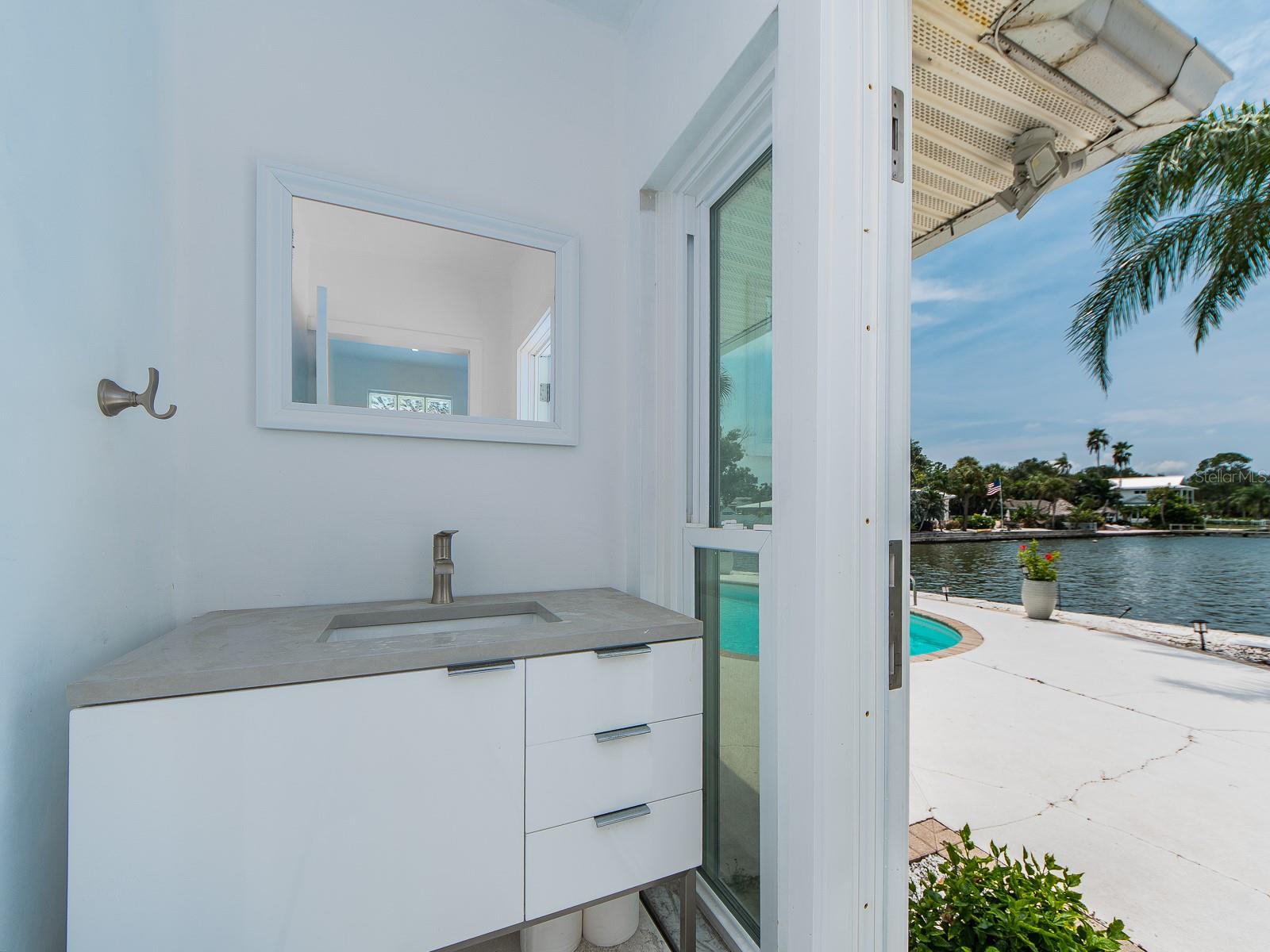 1826 VENETIAN POINT DR — photo 43