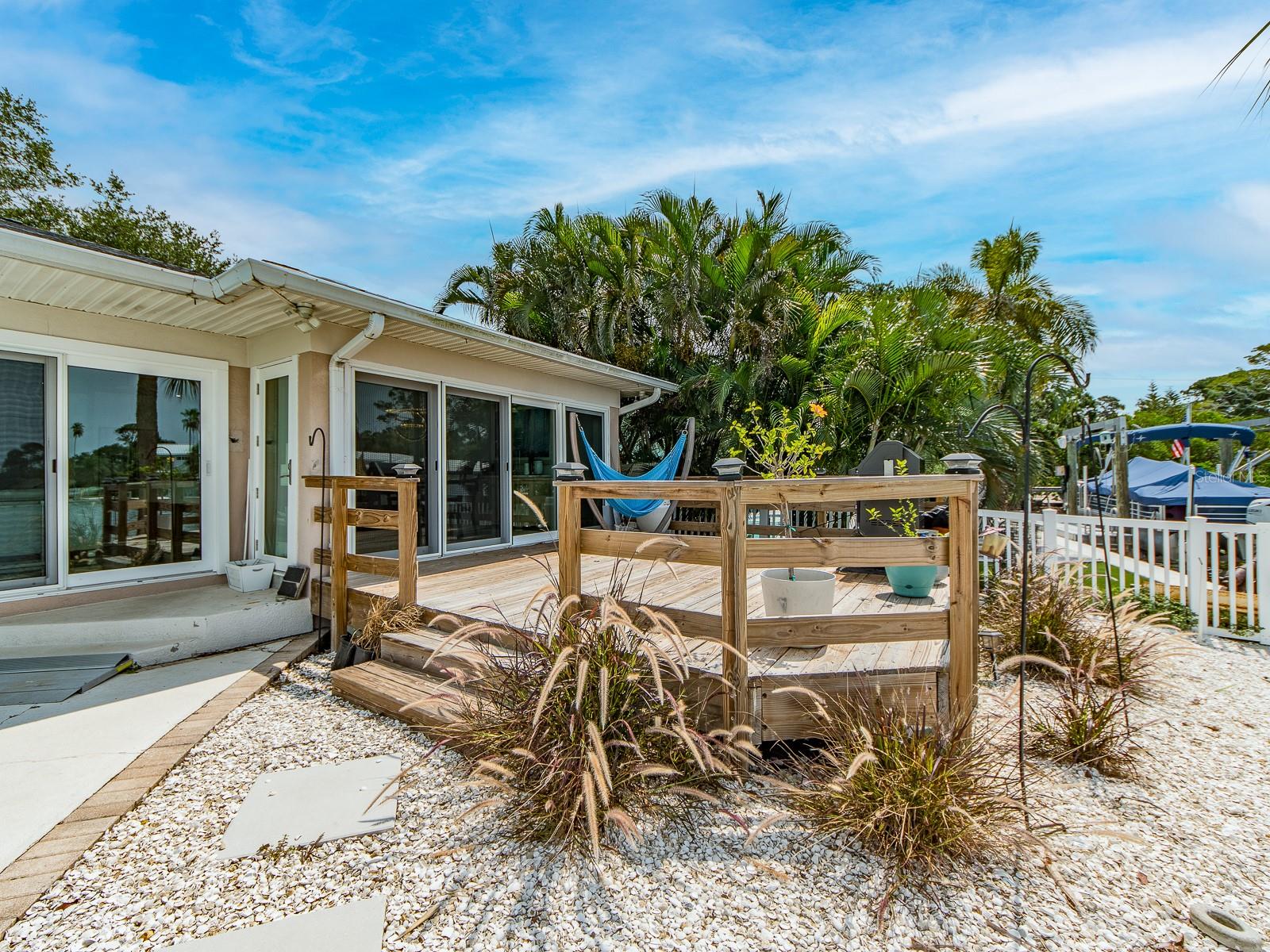 1826 VENETIAN POINT DR — photo 42