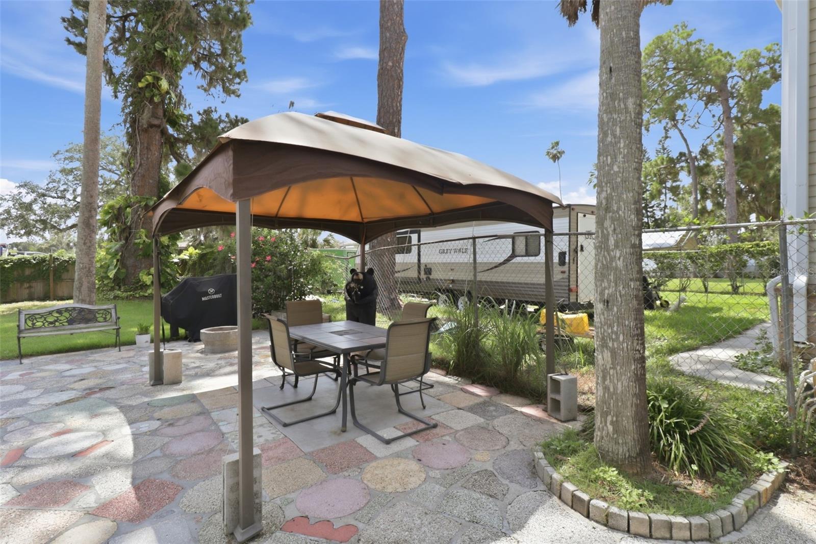 7212 WEDGEWOOD DR — photo 11