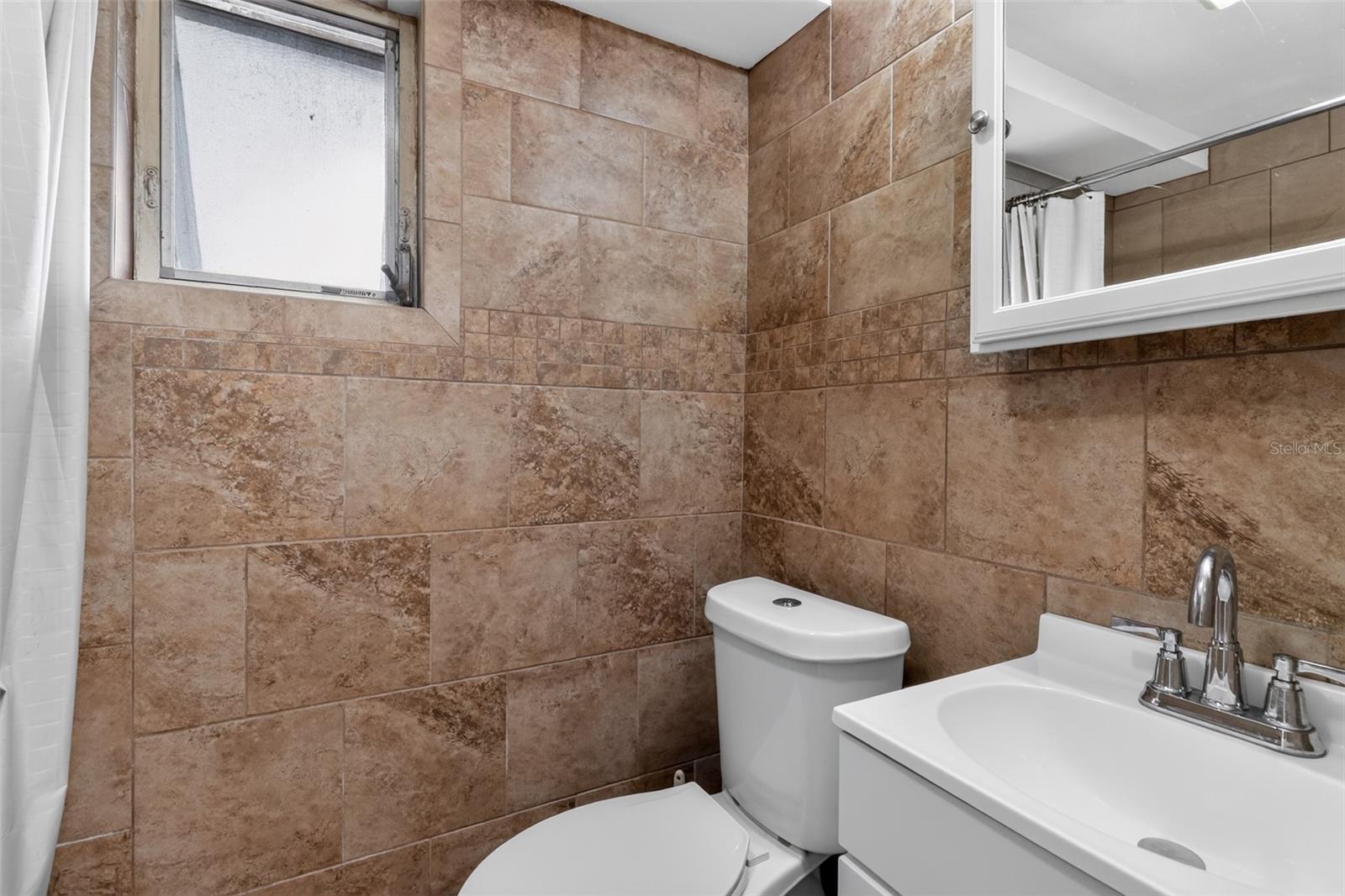 7212 WEDGEWOOD DR — photo 30