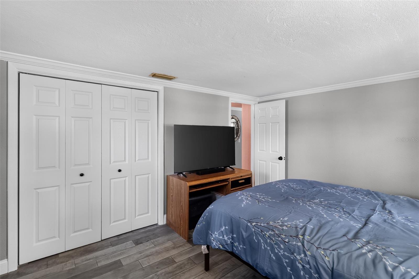 7212 WEDGEWOOD DR — photo 26