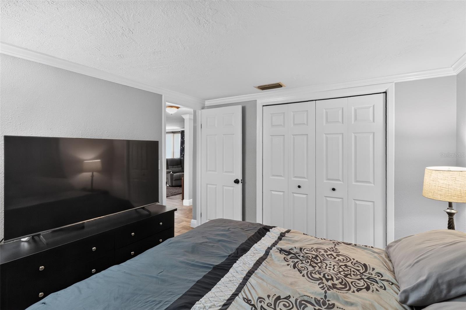 7212 WEDGEWOOD DR — photo 24