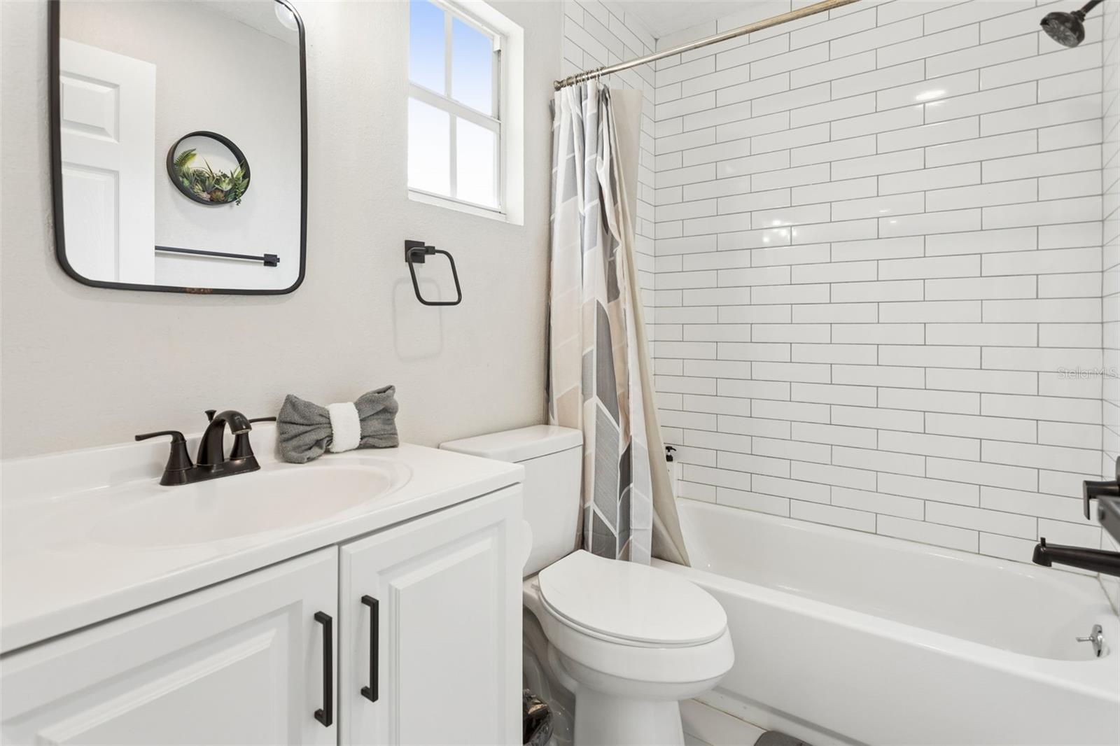 4012 W FAIRVIEW HTS — photo 21
