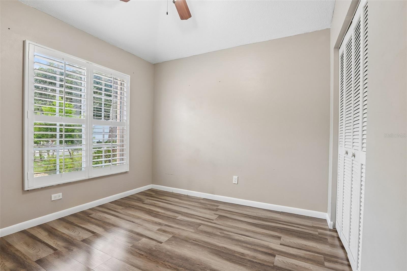 8711 BUSCH OAKS ST — photo 13
