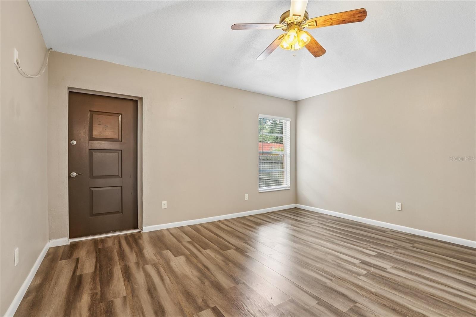 8711 BUSCH OAKS ST — photo 8
