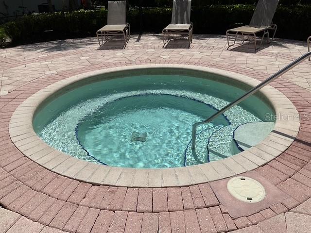 5711 BENTGRASS DR #19-211 — photo 3
