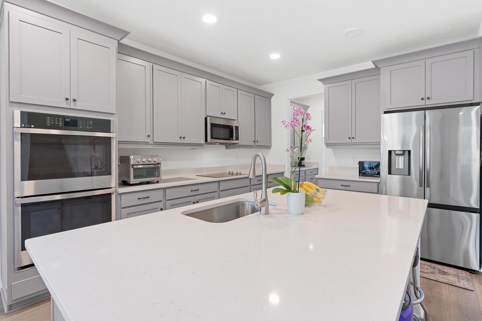 10726 NEW MORNING DR — photo 18