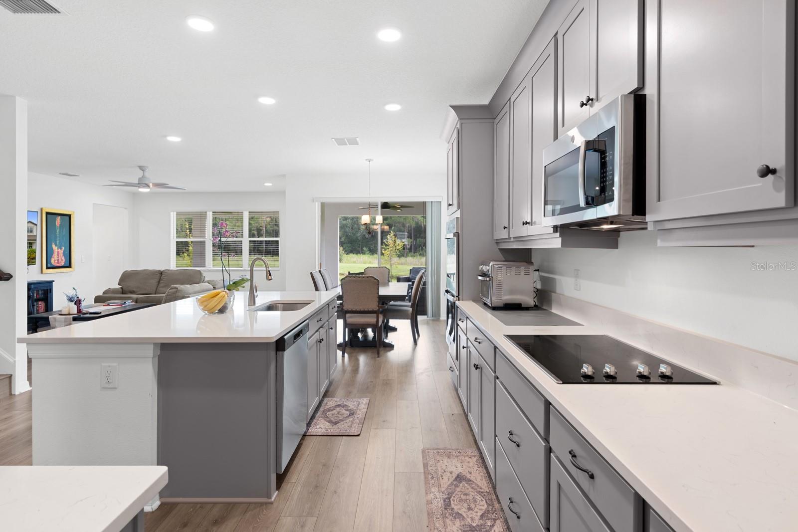10726 NEW MORNING DR — photo 17