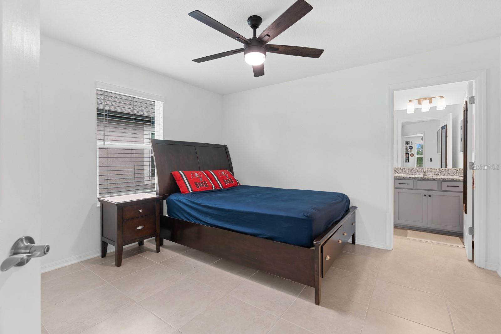 10726 NEW MORNING DR — photo 36