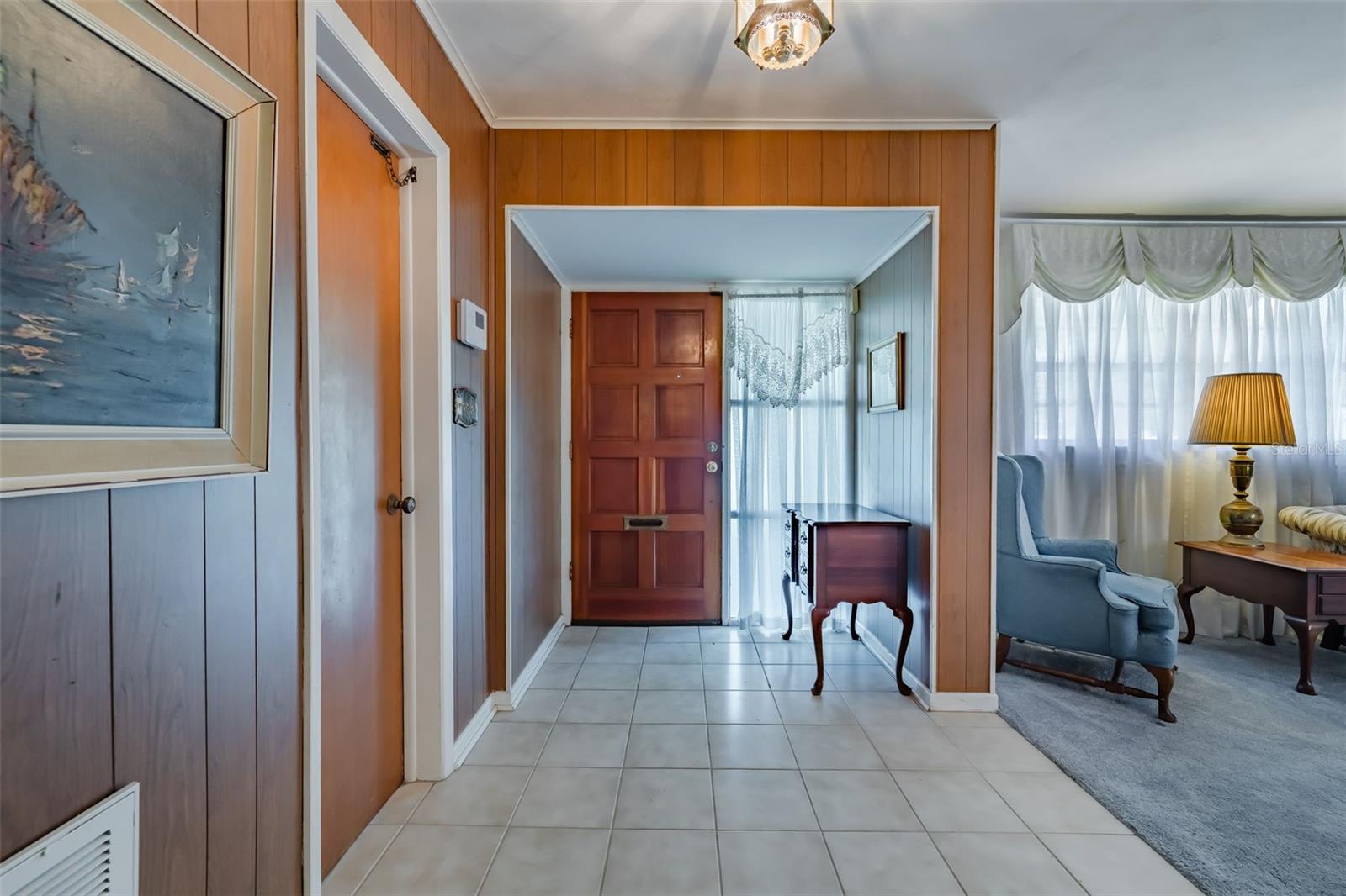 5004 S HESPERIDES ST — photo 5