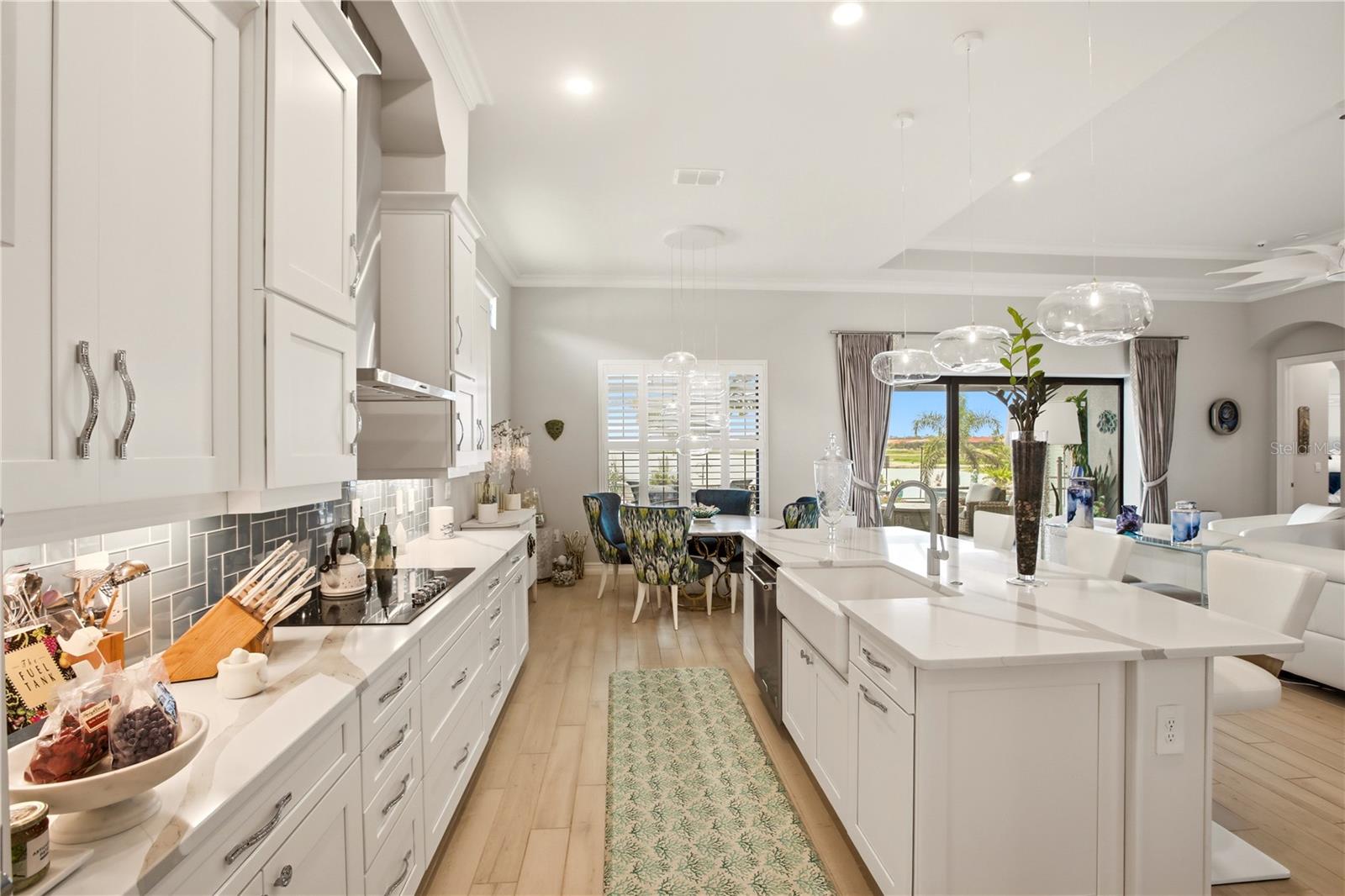 617 MARAVIYA BLVD — photo 14
