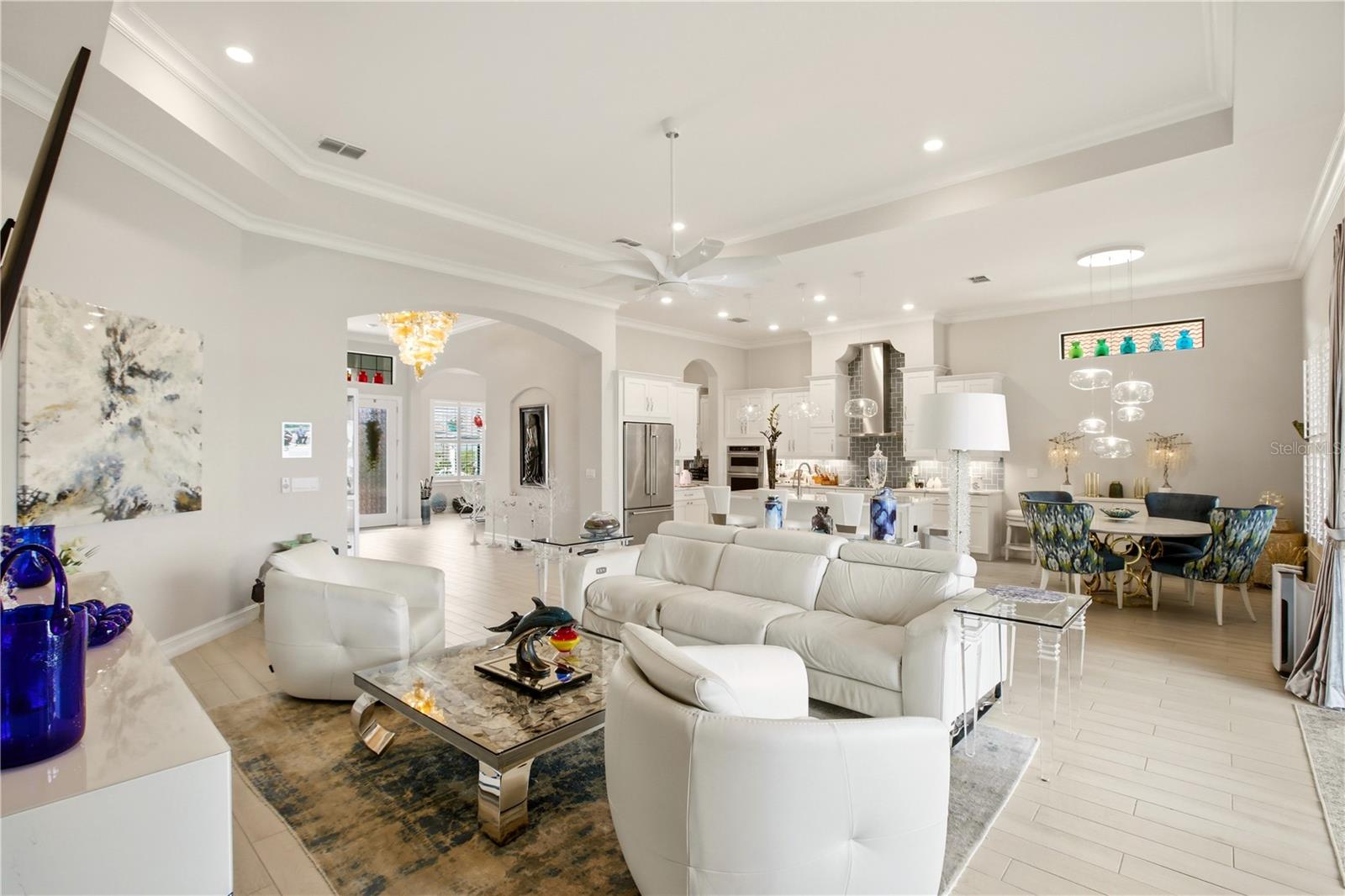 617 MARAVIYA BLVD — photo 10