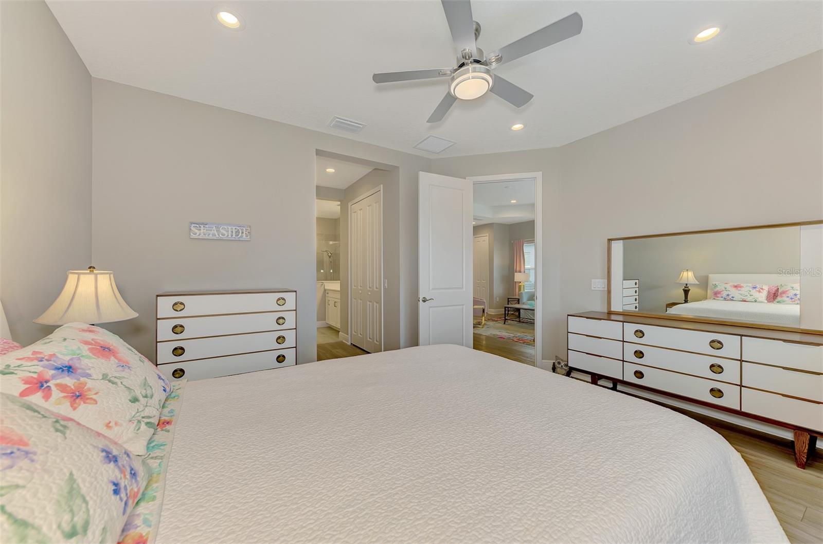 4842 WILLOW BEND AVE — photo 35