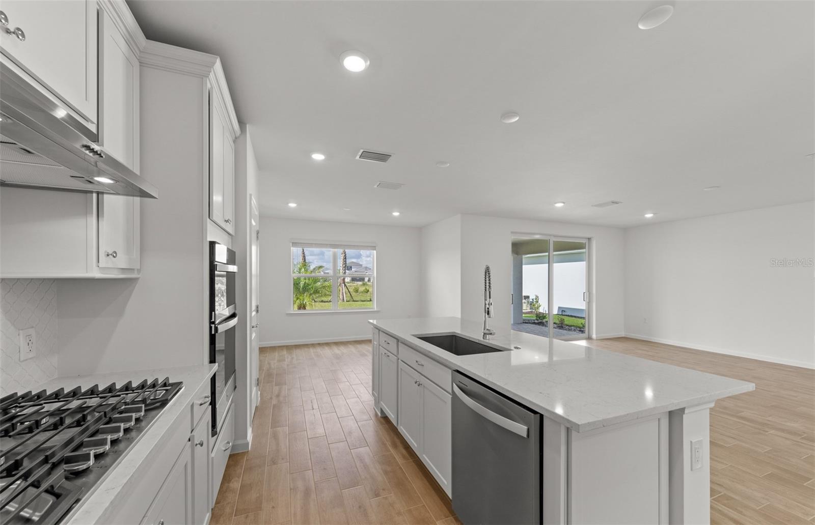 759 BALLEBY TRL — photo 28