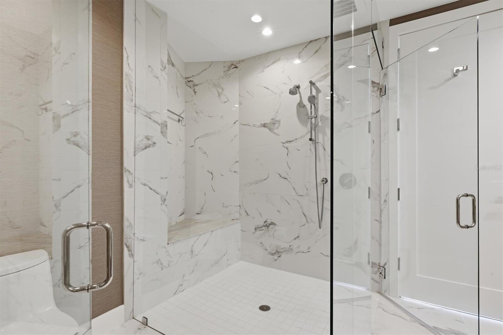 1155 N GULFSTREAM AVE #807 — photo 36