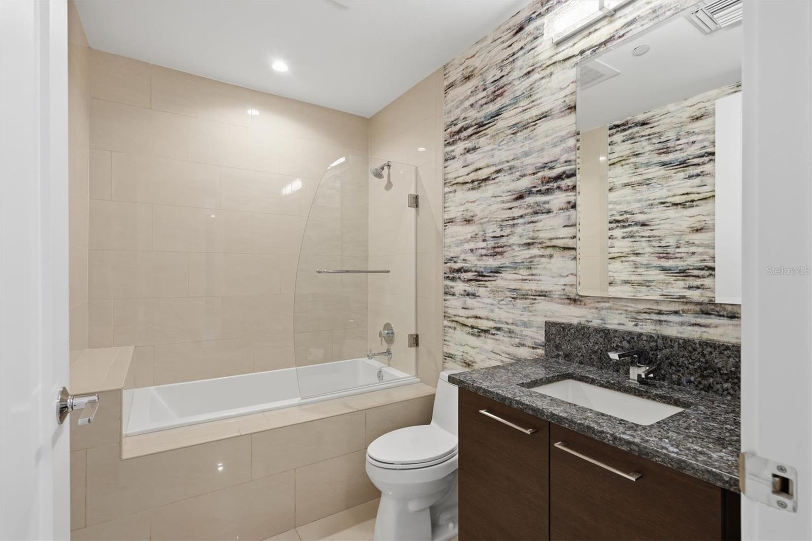 1155 N GULFSTREAM AVE #807 — photo 39