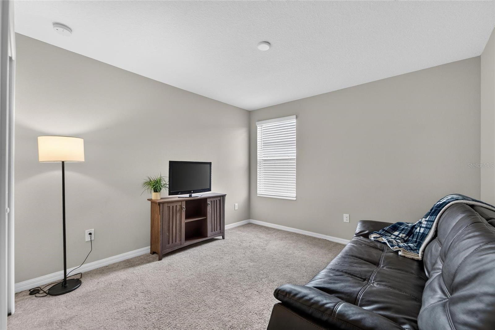 5119 WHITE CHICORY DR — photo 15
