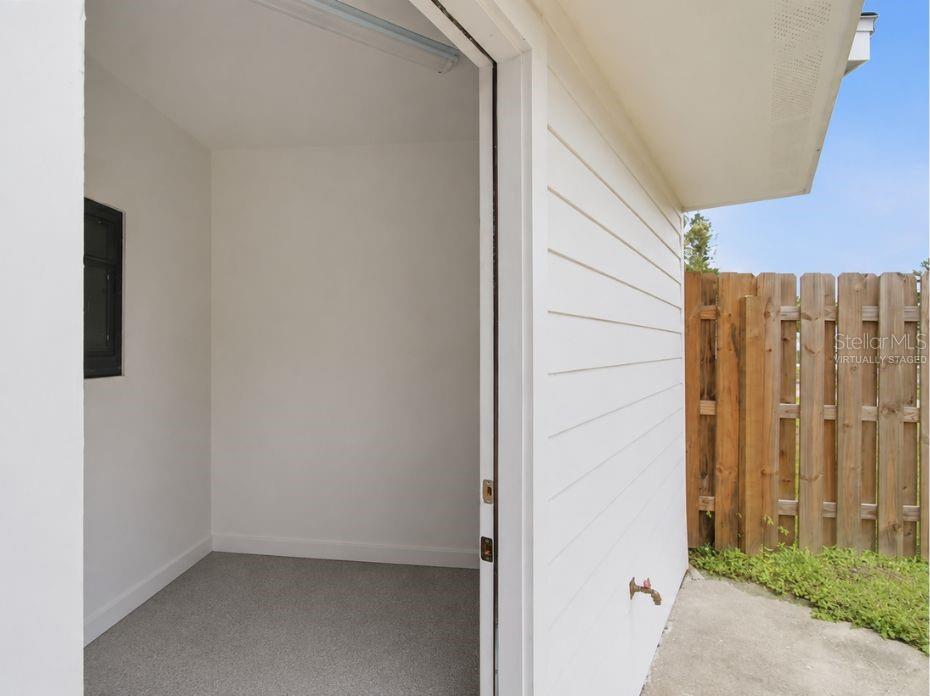 1902 SAINT GEORGE DR — photo 39