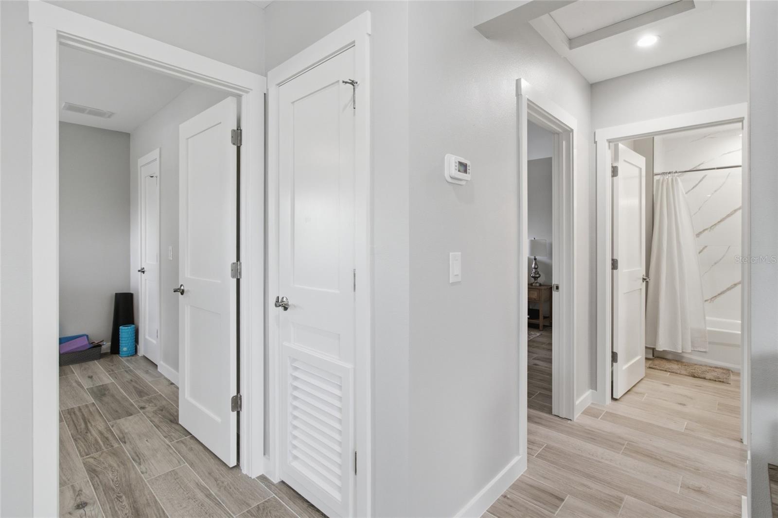 1902 SAINT GEORGE DR — photo 34