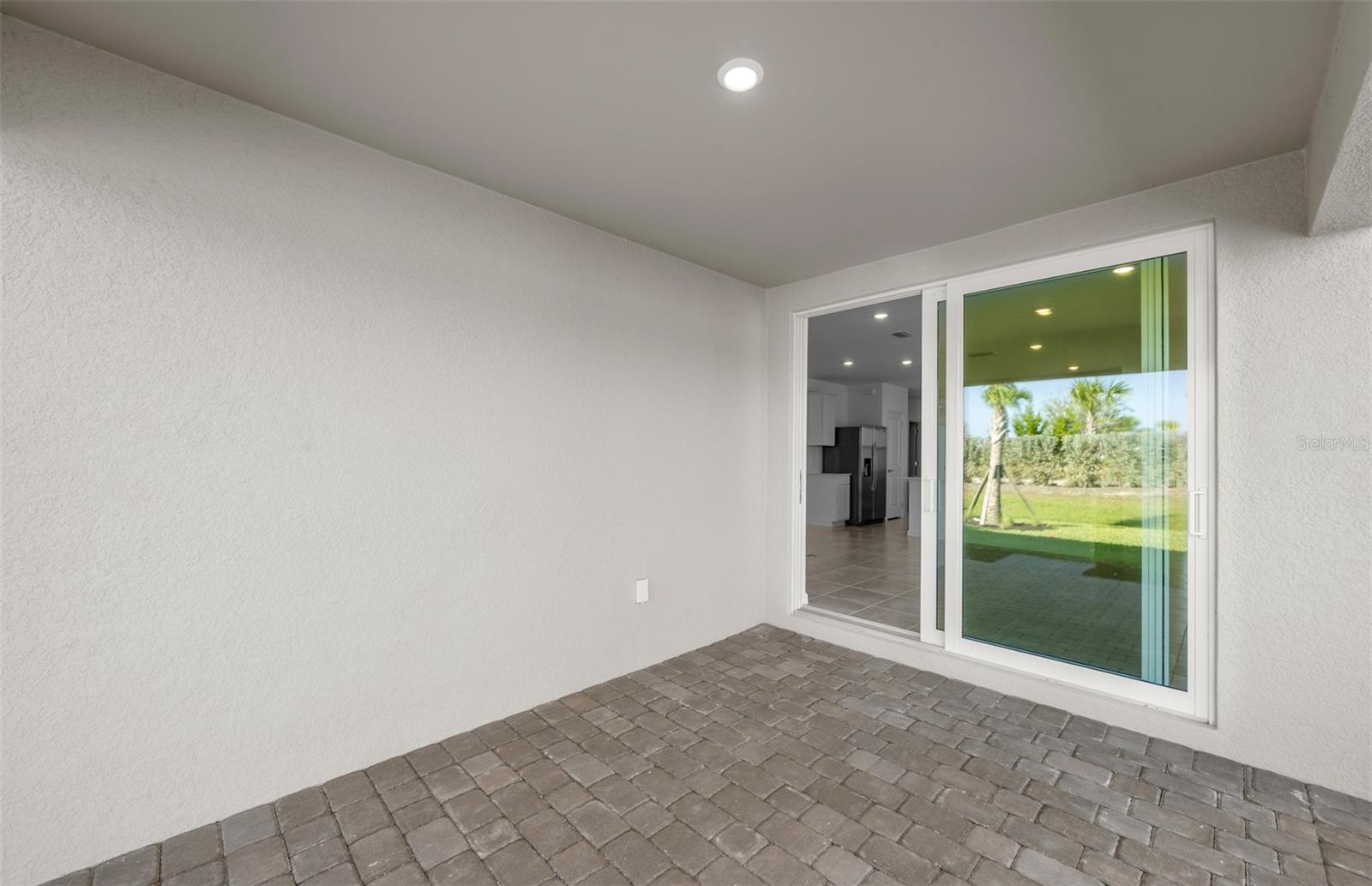 813 BALLEBY TRL — photo 25