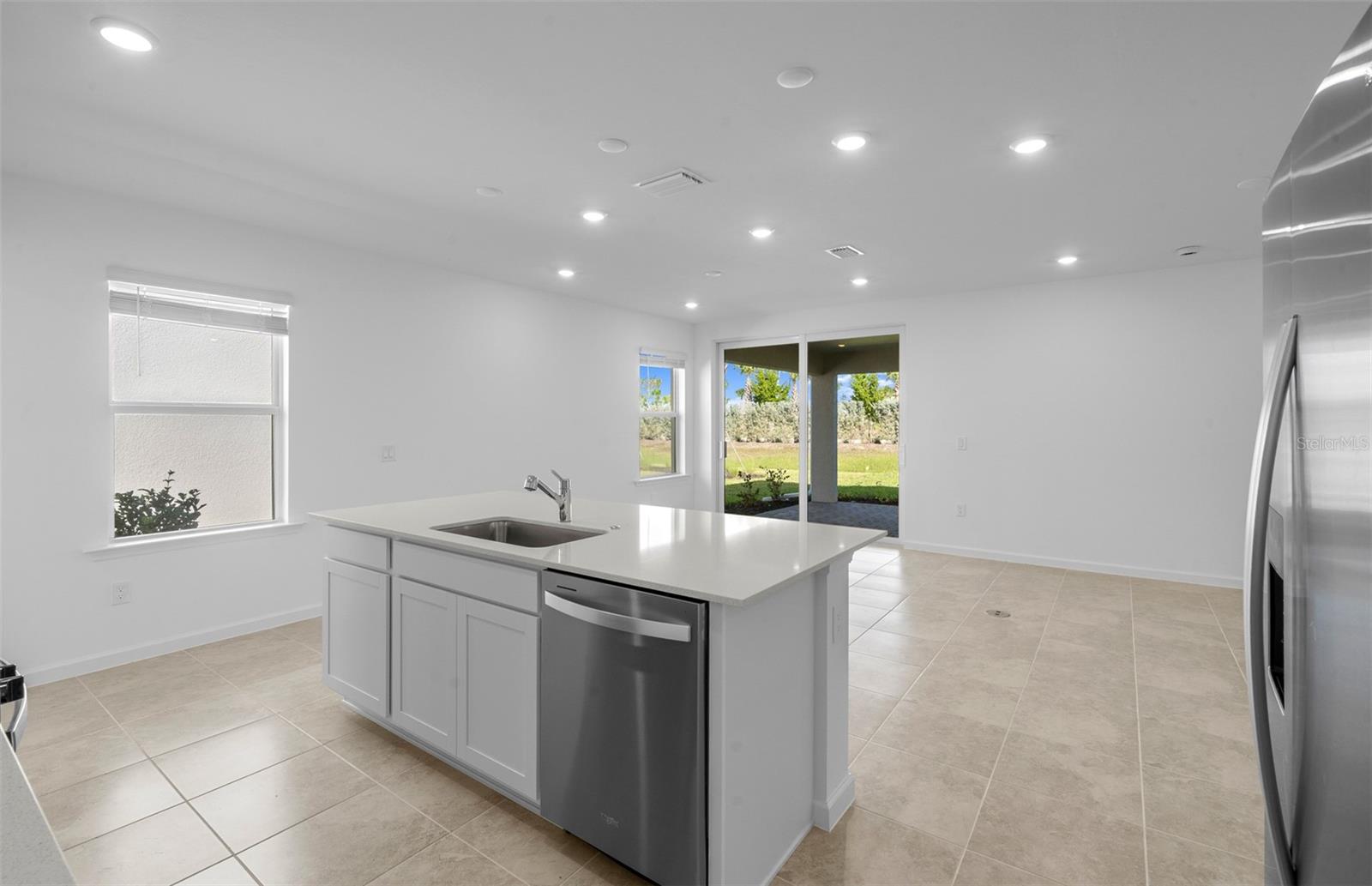 813 BALLEBY TRL — photo 9